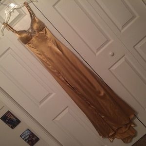 Gorgeous Golden Prom Gown Size 0